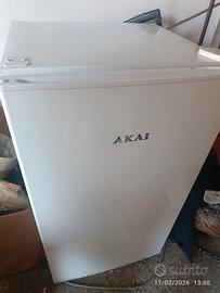 firgorifero Akai 88 litri da tavolo