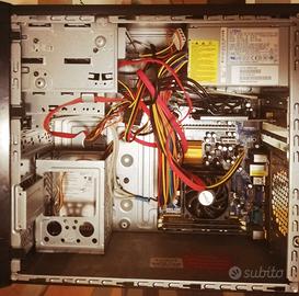 Pc server HP- AMD Phenom 9750 Quad-core 2.40 GHz