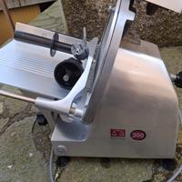 affettatrice manuale 