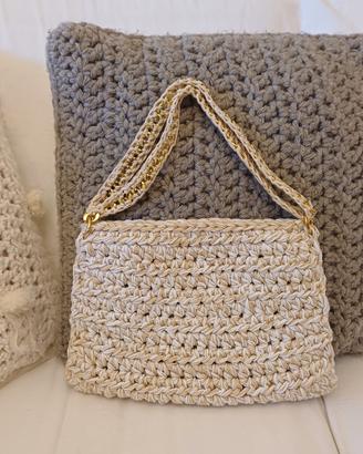 borsa uncinetto    fatta a mano