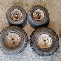 Cerchi e gomme trattorino yardman