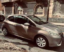 Peugeot 208 1.2 PT (vti) 12v Active 3p