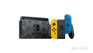 Nintendo Switch x Fortnite con 2 gochi