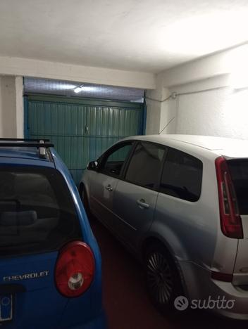 Garage torvaianica box auto 34mq