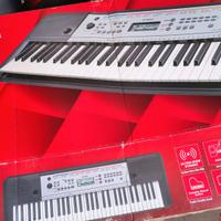 PIANOLA YAMAHA YPT 260