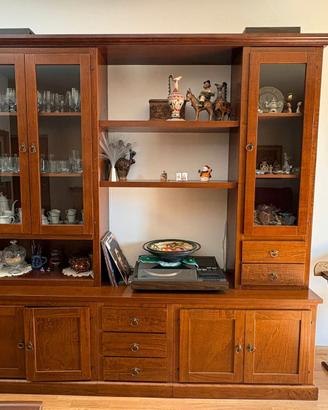 Armadio in legno per soggiorno 125x220x37cm