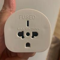 Adattatore spina UK EU