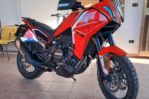 Moto Morini XCape700 