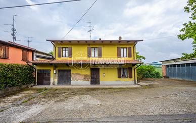 Villa Unifamiliare con terreno