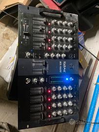 Mixer console dj