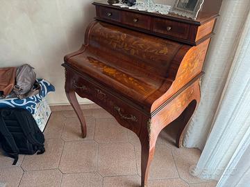 scrittoio con ribaltina