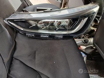 Fanali full led Ford Focus 2021/24 fari dx sx ant