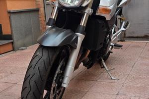 Suzuki Gsr 600