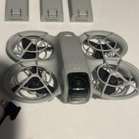 DJI Neo Fly More Combo 3 Batterie e valigetta