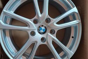Cerchi lega Bmw serie 1 f20 f21  m17 ( NUOVI)