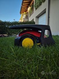 Robot tagliaerba+casetta rientro