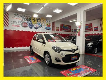 Renault Twingo 1.2 75cv Live - 2013
