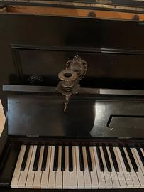 Piano forte verticale Antico