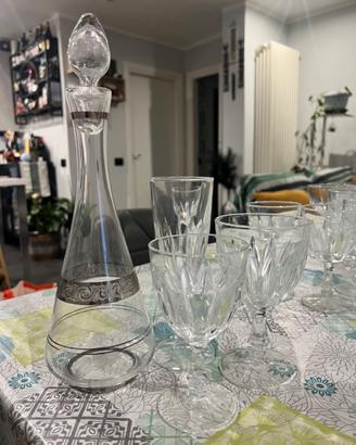 Set bicchieri cristallo con bottiglia