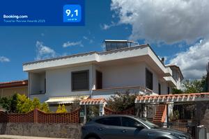 Appartamento Sardegna in Villetta con giardino P.T