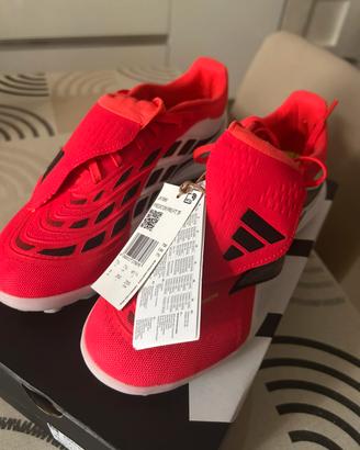 Adidas Predator pro Turf 41 1/3