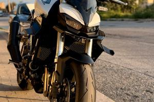 Honda hornet cb1000 2025