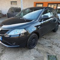Lancia Ypsilon 1.2 69 CV 5 porte S&S Elefantino Bl