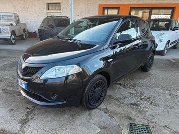 Lancia Ypsilon 1.2 69 CV 5 porte S&S Elefantino Bl