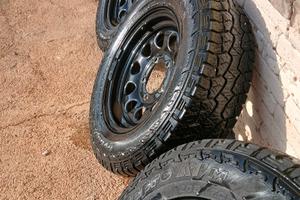 cerchi e gomme suzuki 