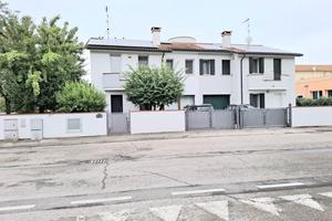 Bifamiliare a Bosaro