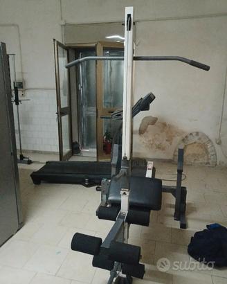 attrezzi palestra
