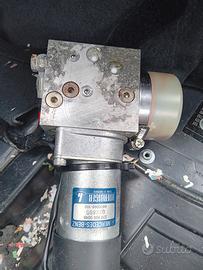 pompa mercedes 2208000048