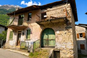 380 mq in Valtellina: casa o investimento