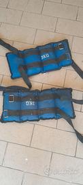 2 pesi per le caviglie da 3kg l'uno