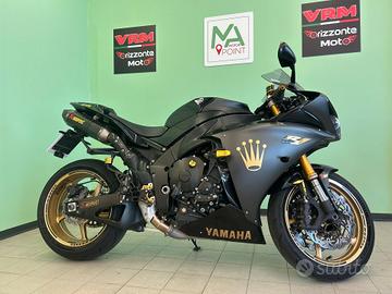 Yamaha YZF R1