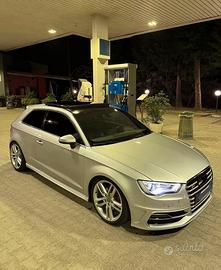 Audi a3 allestimento S3
