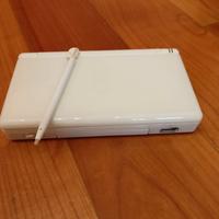 Nintendo DS lite
