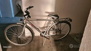 Bicicletta misura 28