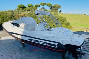 Zar Formenti 73 Skydeck Limited + 220cv V6