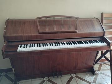 Pianoforte Eaverstaff