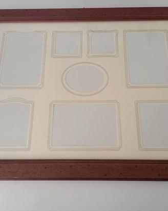 Quadro con cornice in legno porta fotografie