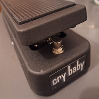 dunlop cry baby chitarra e basso 