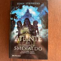 Romanzo “L’Atlante di Smeraldo” di John Stephens