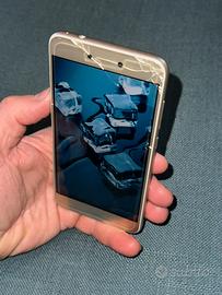 HUAWEI P8 lite 2017 con vetro rotto ma funzionante