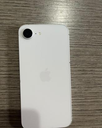 IPHONE 17e