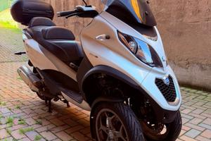 Piaggio Mp3 500