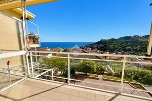 3 LOCALI A SAN LORENZO AL MARE