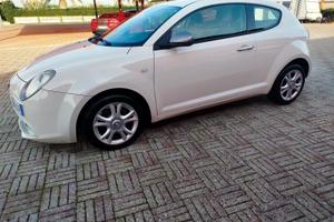 Alfa Romeo MiTo 1.3 JTDm-2 95 CV S&S Distinctive