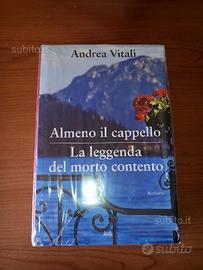 Almeno il cappello - Andrea Vitali
