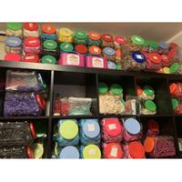 24 pezzi contenitori trasparenti tappo multicolor
